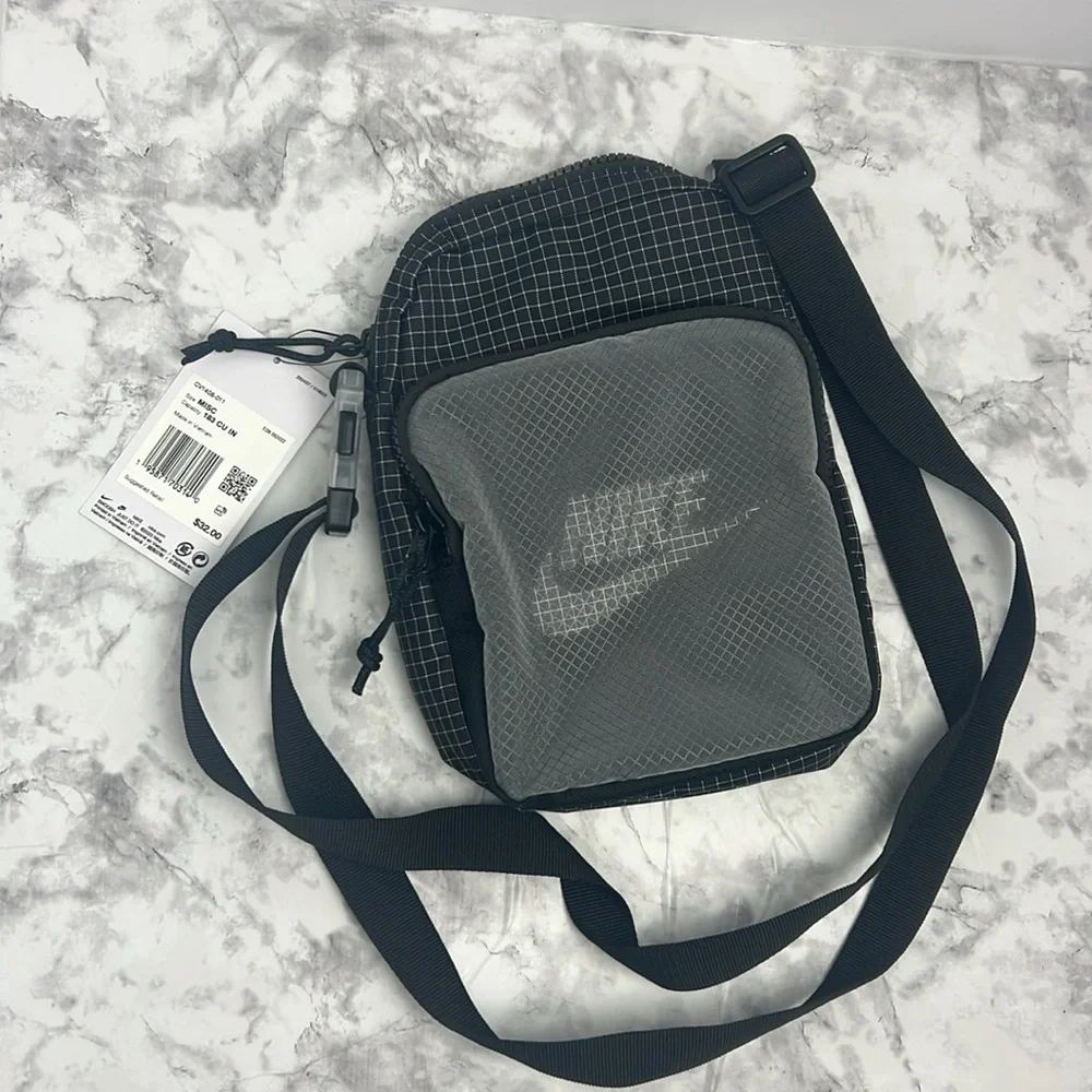 NEW NIKE UNISEX SHOULDER BAG - Picture 3 of 4